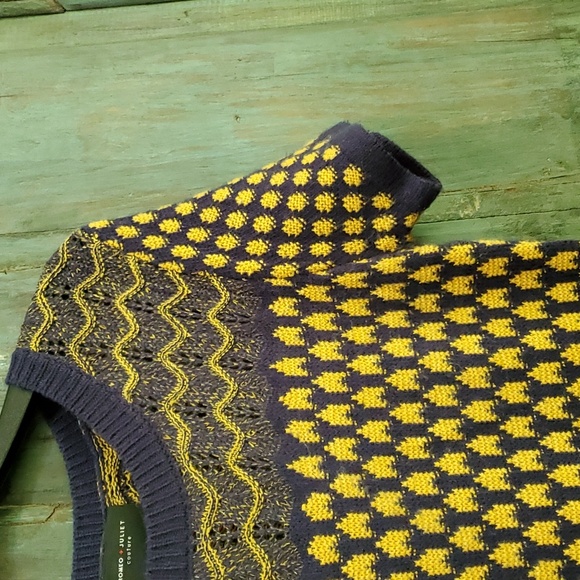 ROMEO & JULIET COUTURE Knit Sweater Dress, Size Medium - Picture 7 of 12